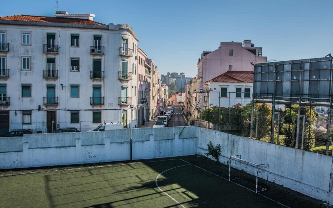 gazon synthétique espace public